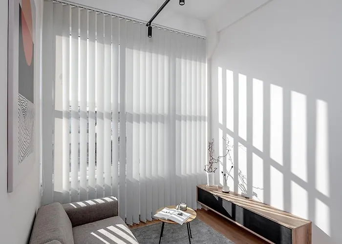 Apartment Bright Loft, By Cohost *