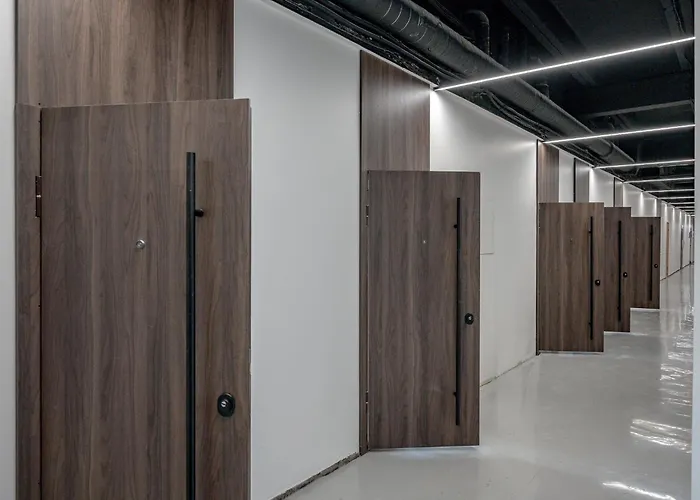 Bright Loft, By Cohost Апартаменти *