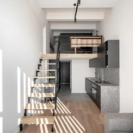Bright Loft W-ac & Free Netflix, By Cohost *